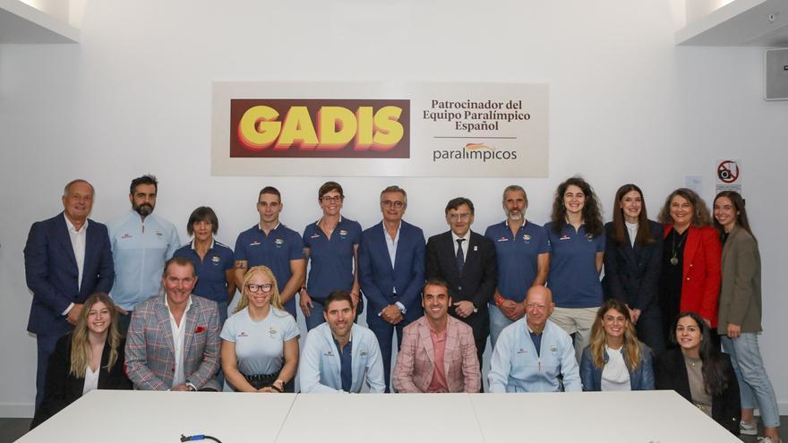 El equipo español paralímpico visita la sede de Gadis