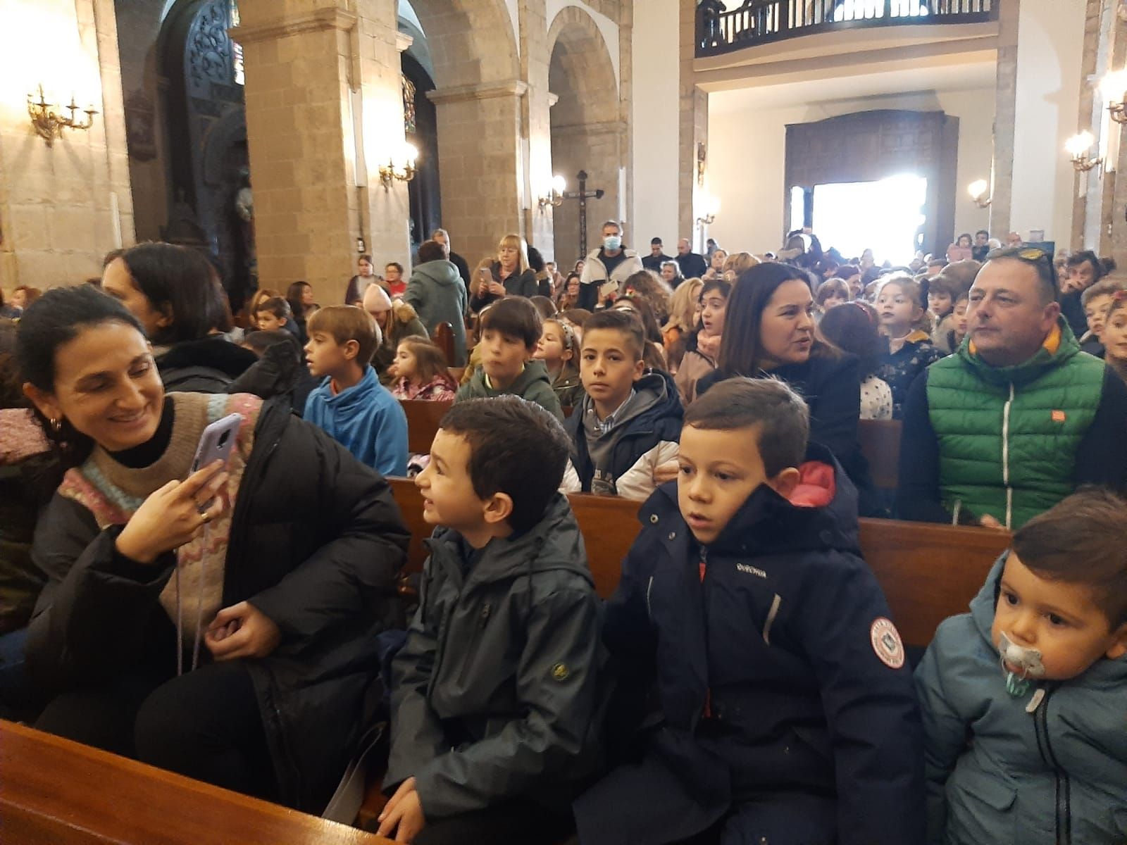 Adoración de los Reyes Magos al Niño Jesús en Pola de Siero