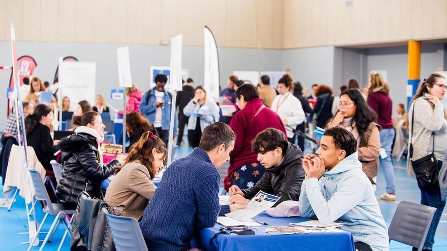 Sant Antoni organiza la sexta edición de la feria de empleo ‘Activa’t Portmany’ con 45 empresas y cerca de 800 puestos de trabajo