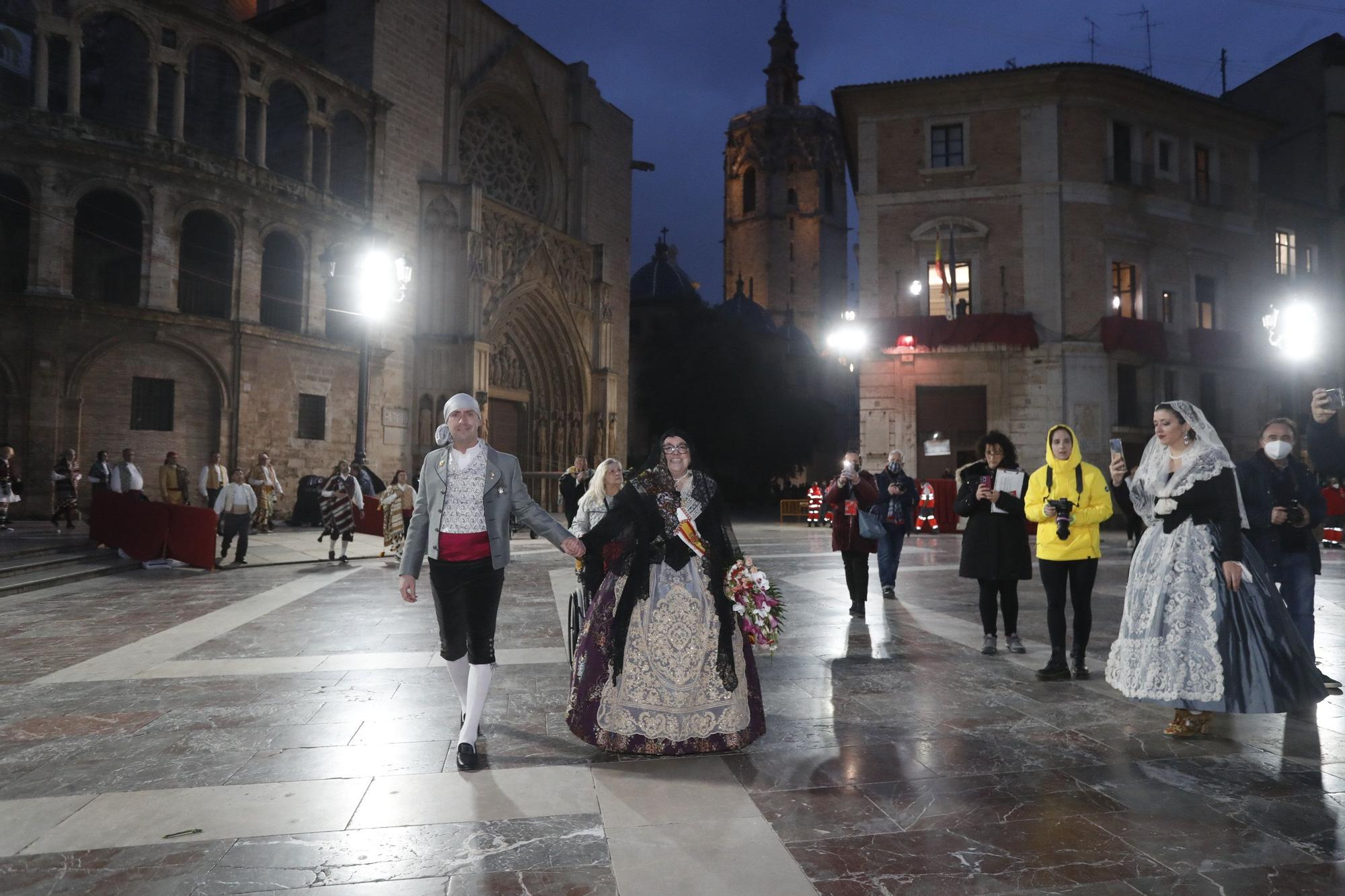 Búscate en el segundo día de ofrenda por la calle de la Paz (entre las 19:00 a las 20:00 horas)