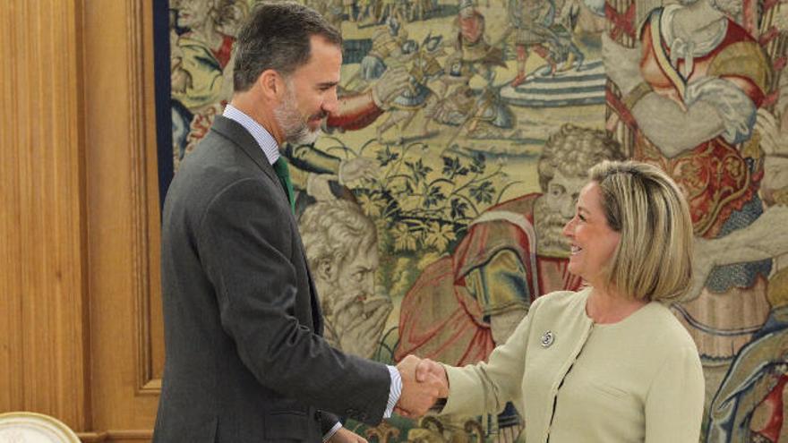 La diputada Ana Oramas (CC), en su encuentro con el Rey, ayer, en la Zarzuela.