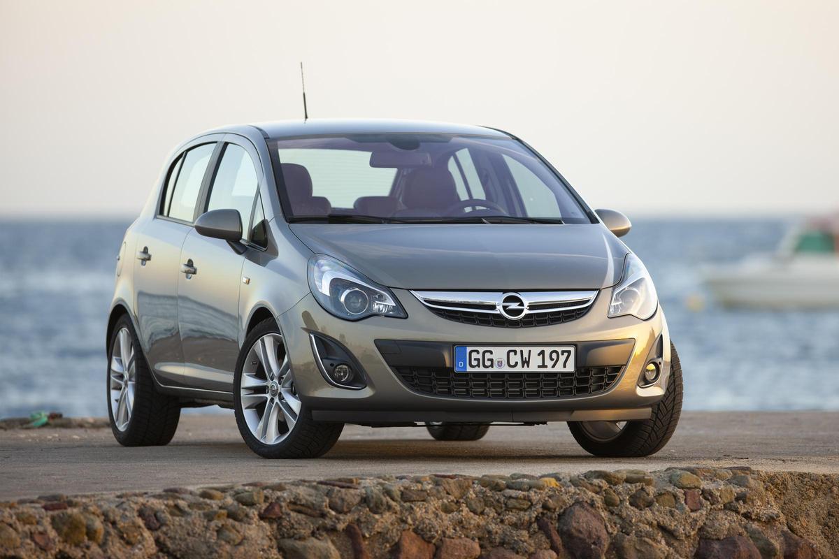 Dos décadas del Opel Corsa D: el coche que consolidó el éxito del utilitario alemán