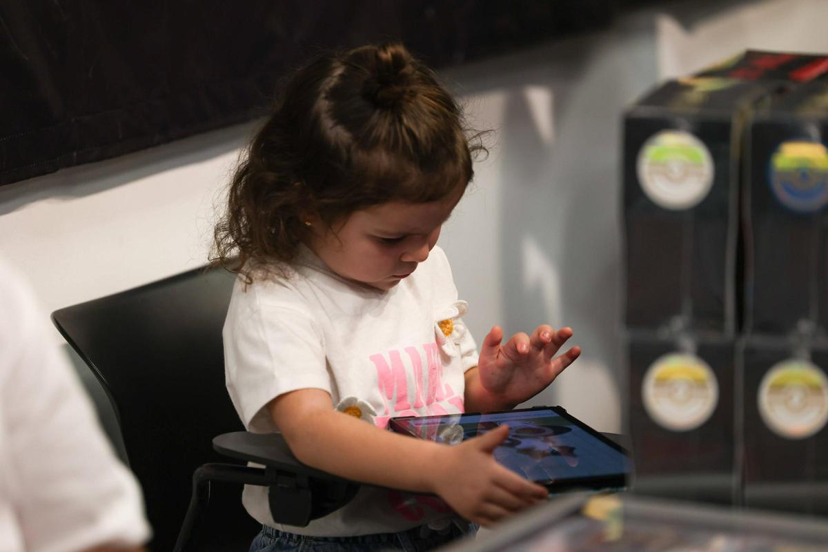Coleccionismo: todas las imágenes del Ibiza Card Show 2025