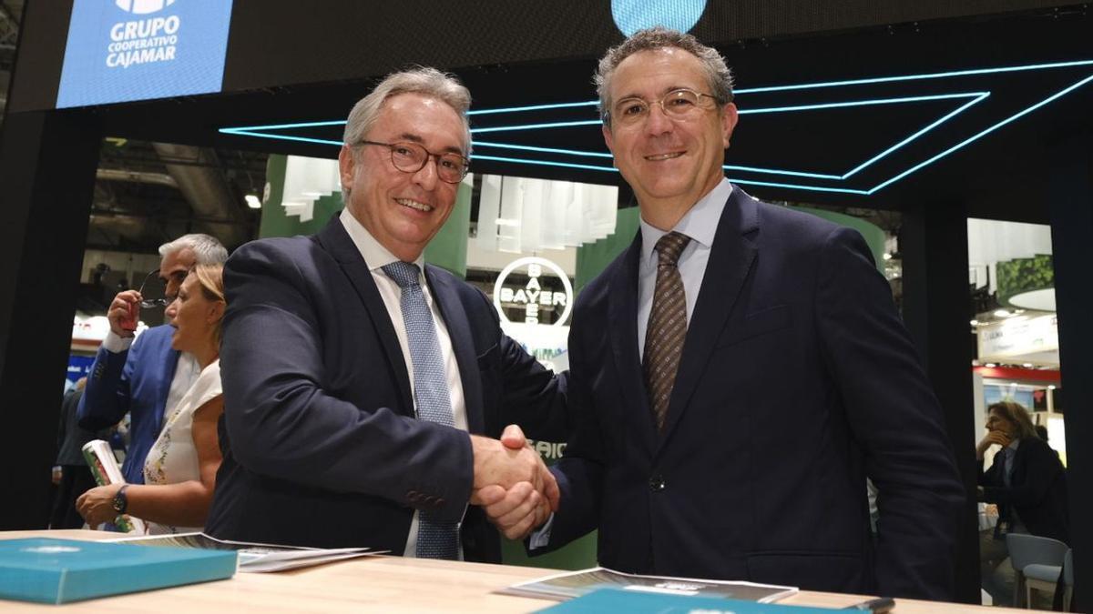 Firma de la renovación del convenio
