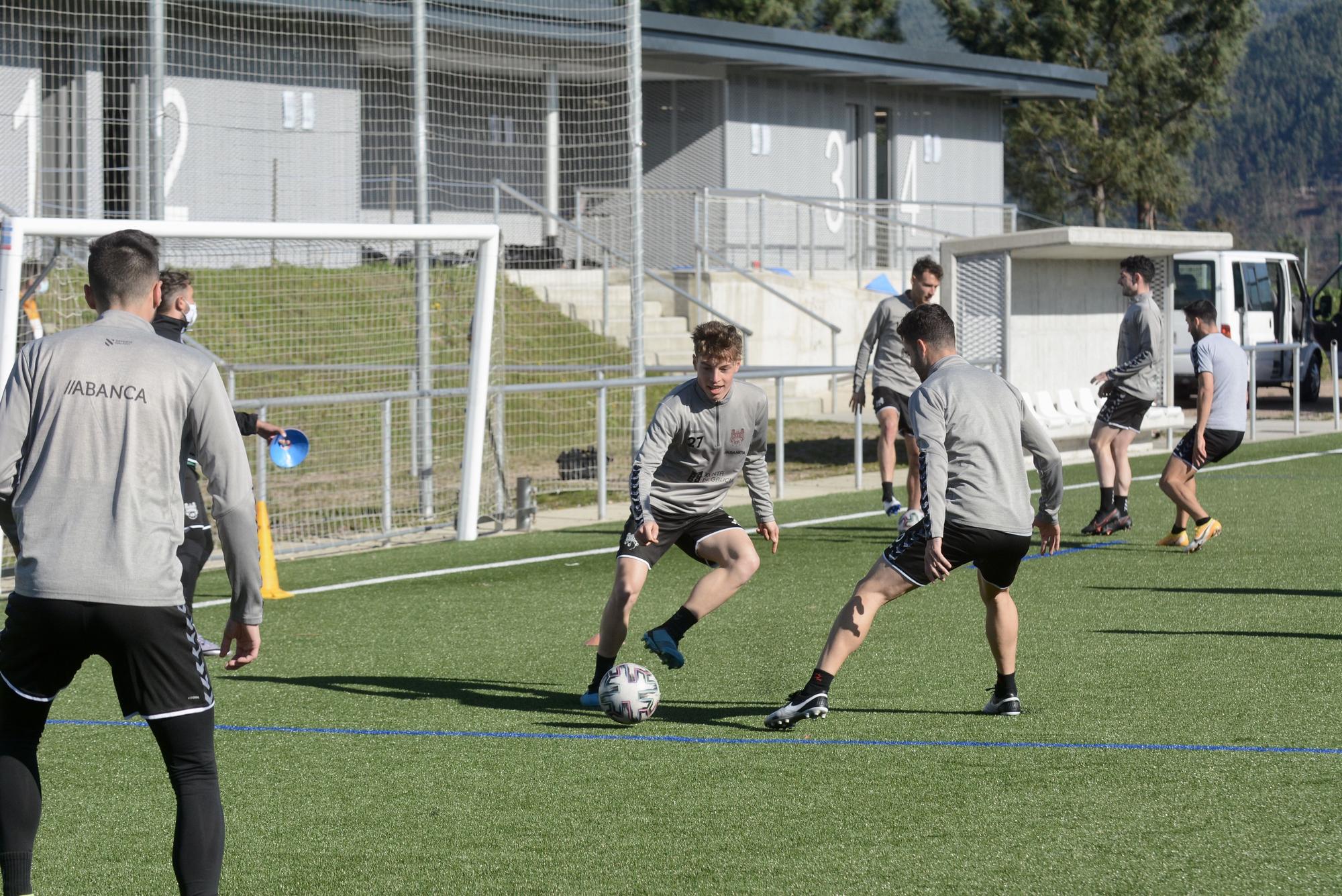 Luisito vuelve a los entrenamientos tras su trombo