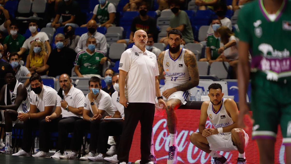 Las imágenes del Unicaja - Real Madrid del Trofeo Costa del Sol 2021.