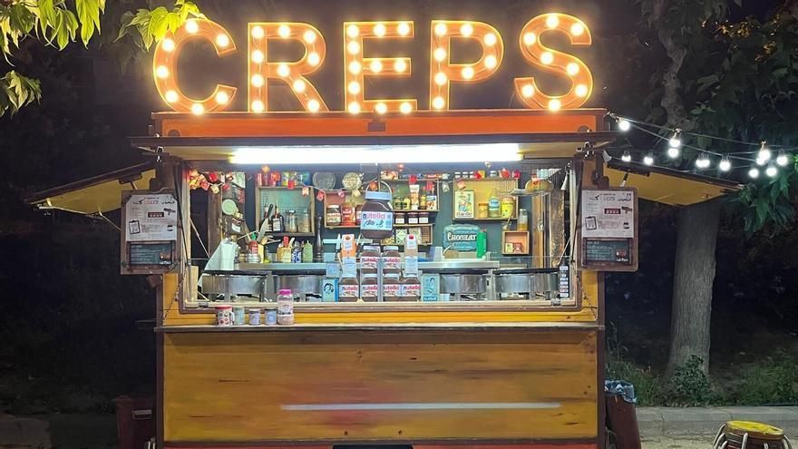El 'carritu' de creps de la Laura Margarits.