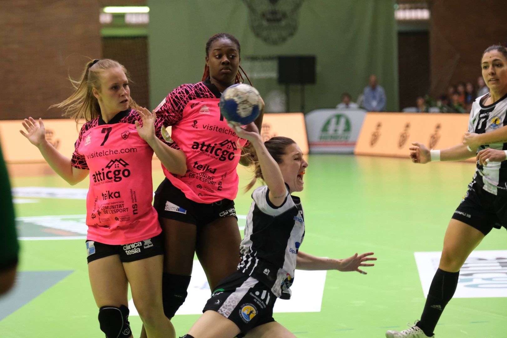 Segundo partido del play off final de la Liga Guerreras Iberdrola: Balonmano Costa del Sol - CBM Elche