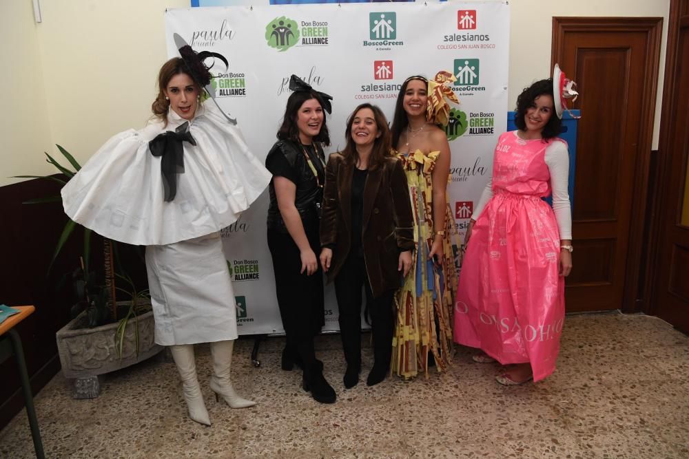 Desfile en Salesianos con ropa reciclada