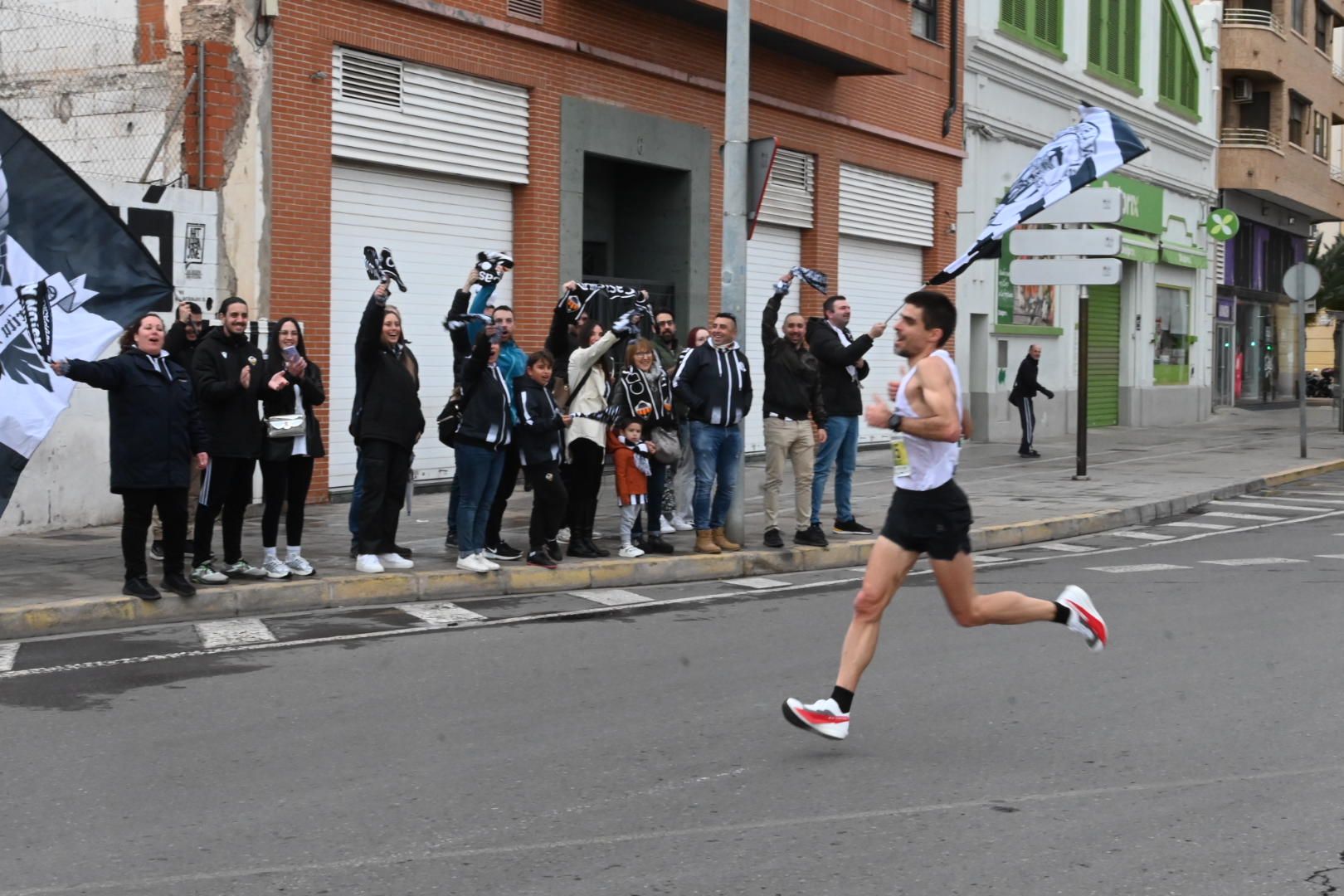 Búscate en las fotos: Las mejores imágenes del Marató bp y el 10K Facsa 2024 de Castelló