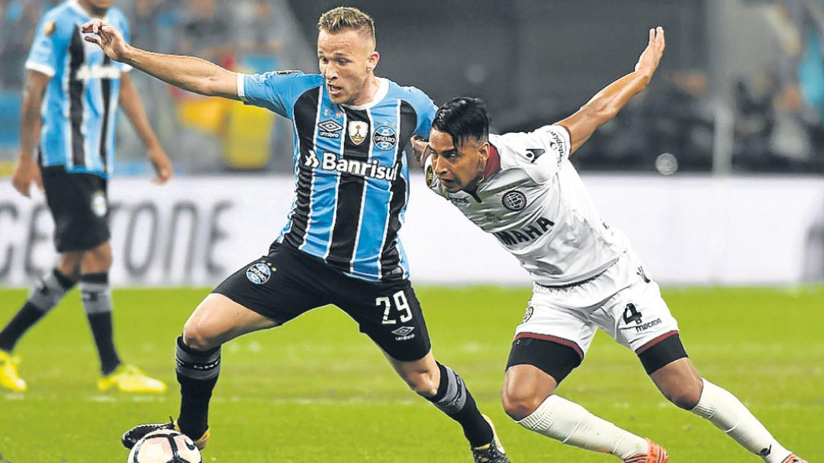 Arthur firmó una actuación convincente en la final de la Libertadores