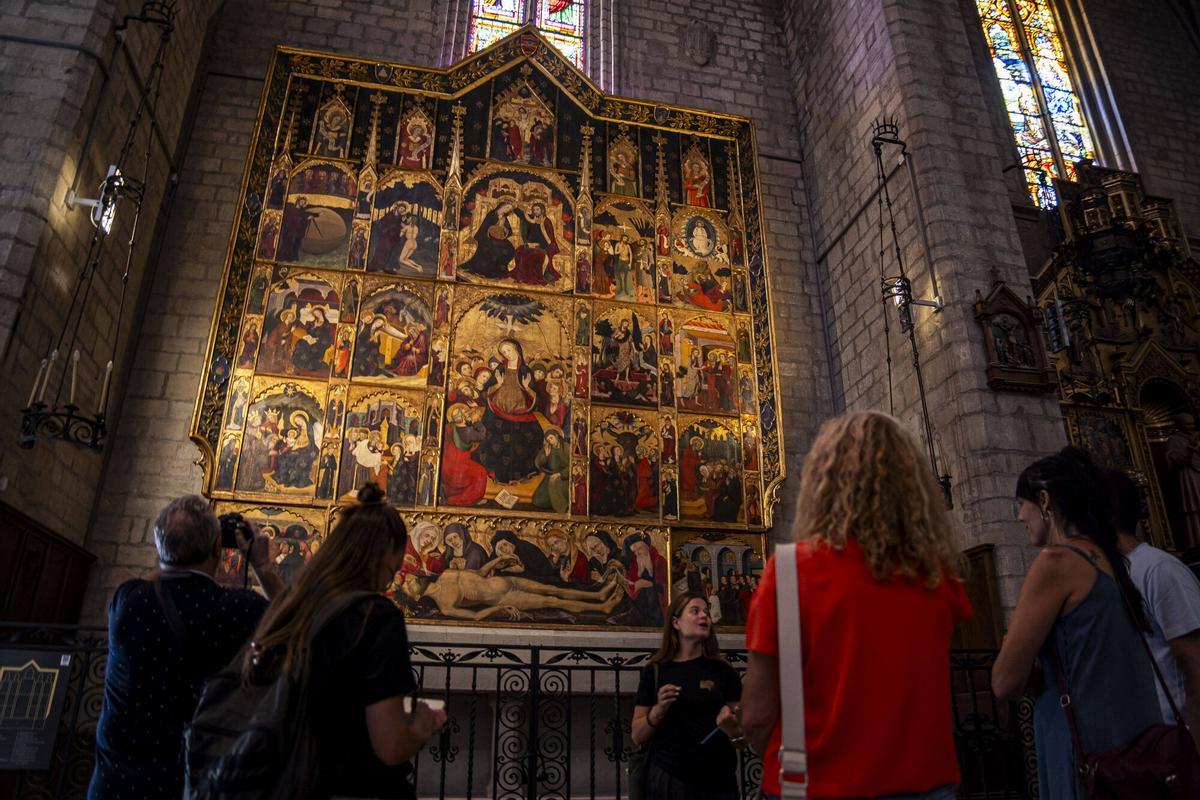 La Seu de Manresa, parada turística aquest agost