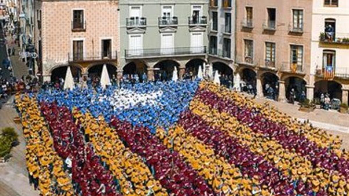 'Estelada' humana con 2.000 personas, en Igualada, el pasado mayo.