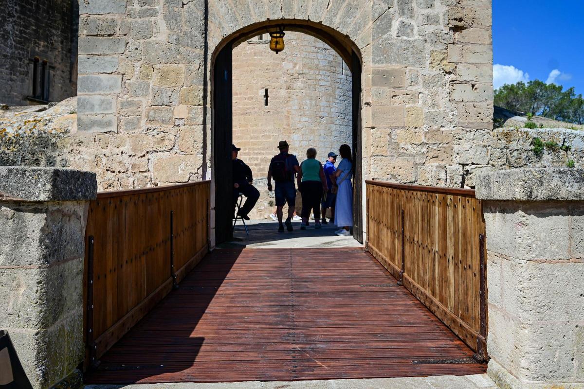 El puente recientemente rehabilitado.