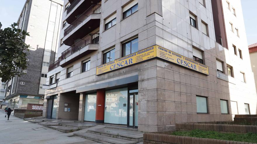 Inmobiliarias y propietarios ofrecen 150 bajos a pie de calle como viviendas en Vigo