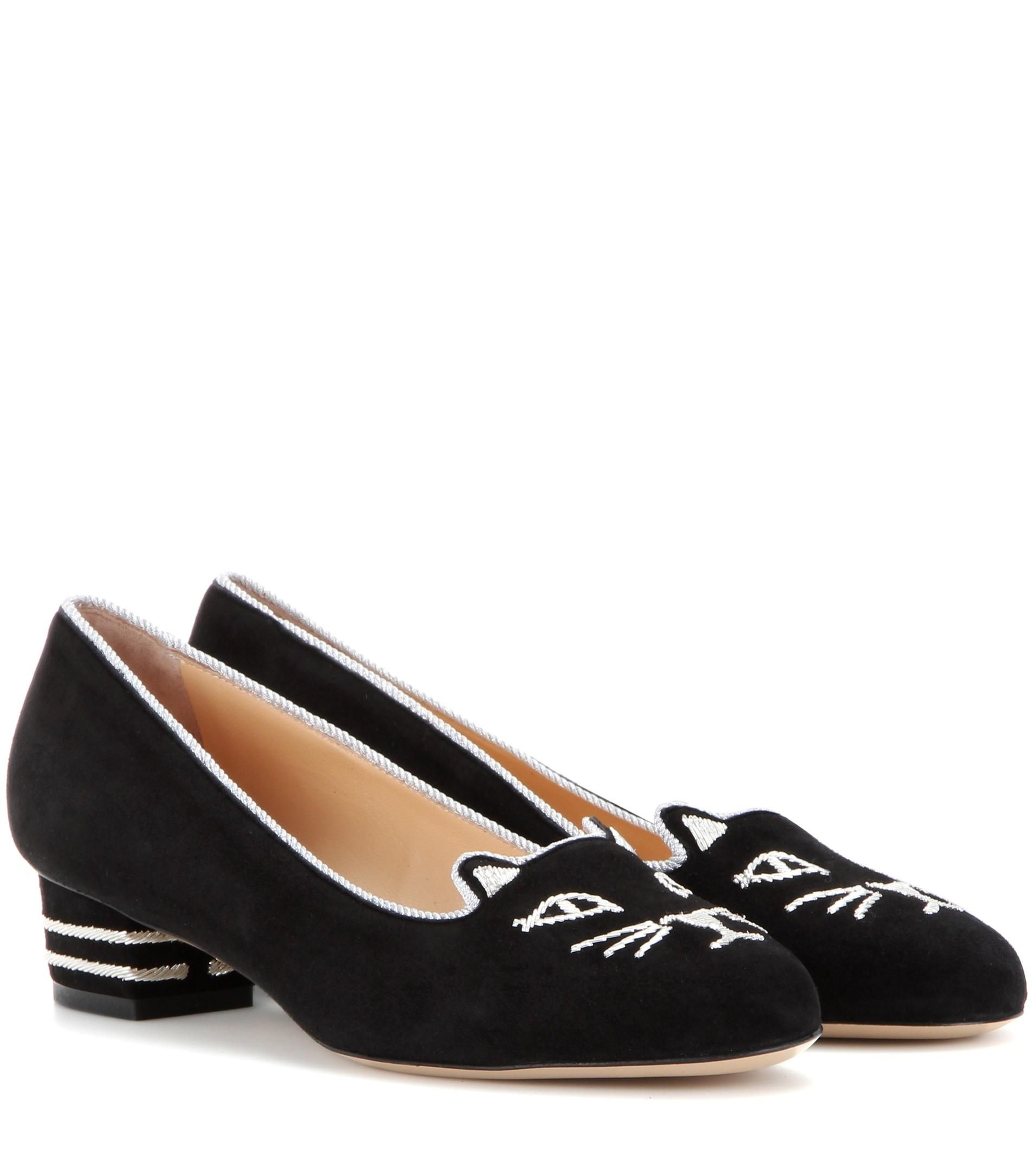 Zapatos de gatito con tacón ancho de Charlotte Olympia (565 euros)
