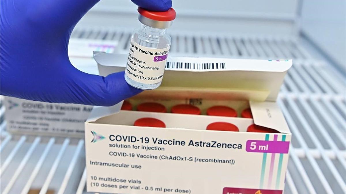 Bloqueadas en Italia 29 millones de dosis de la vacuna de AstraZeneca