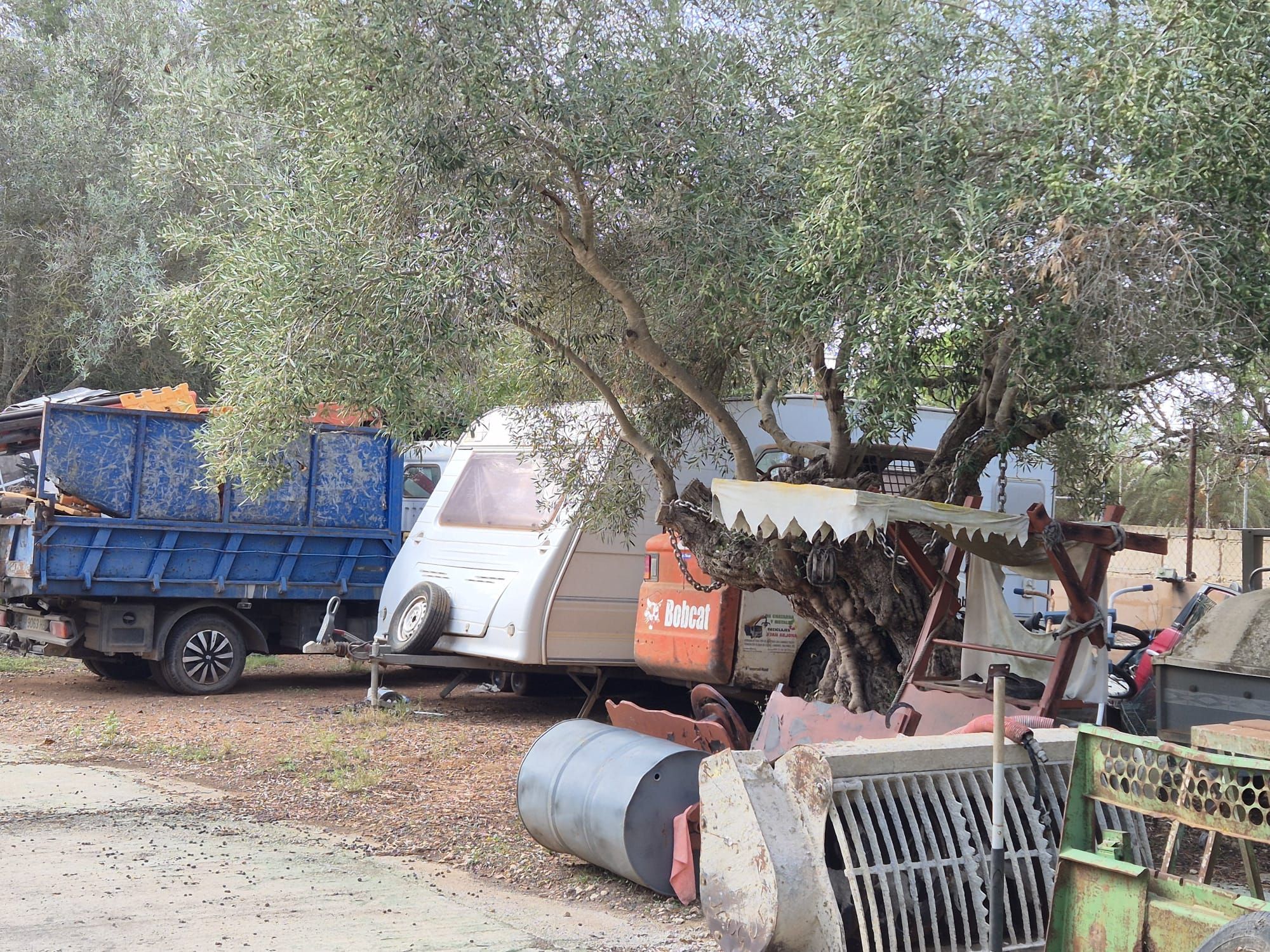 Investigan la posible muerte violenta de un hombre en su domicilio de Llucmajor