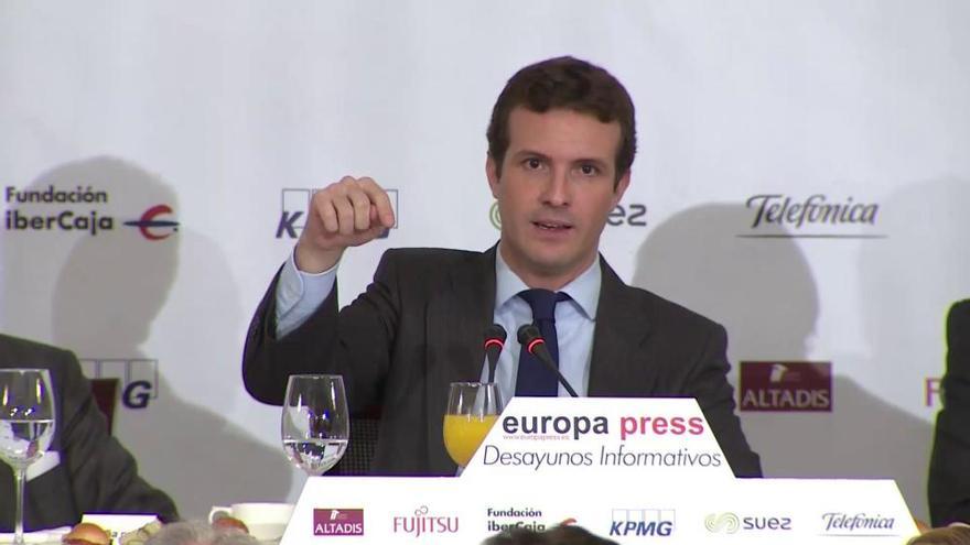 Casado quiere "prevenir" a la UE de que Sánchez "lleva a la recesión"