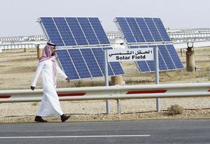 Arabia Saudí, el país del petróleo, se pasa a las energías renovables