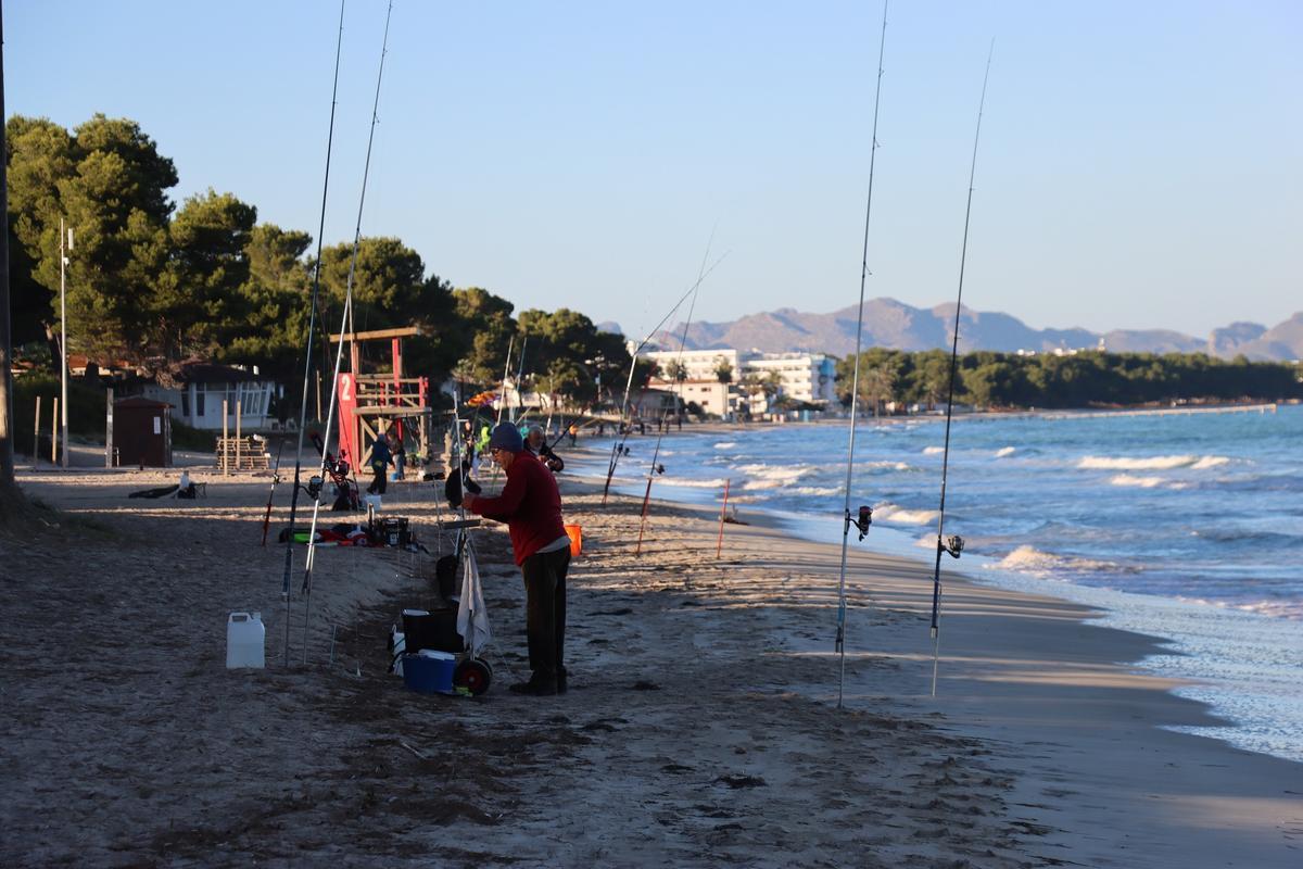 Campeonato de Balears de pesca mar costa 2022, celebrado en Platges de Muro