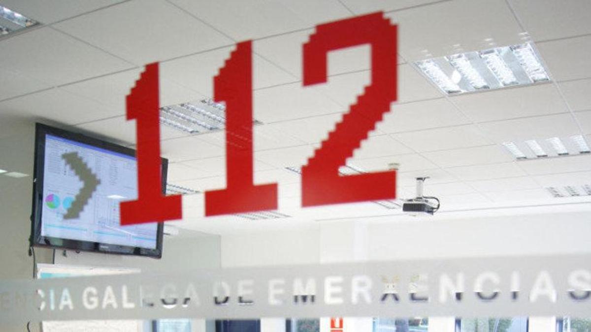 Muere un hombre al caer con su coche al río en Sarria.