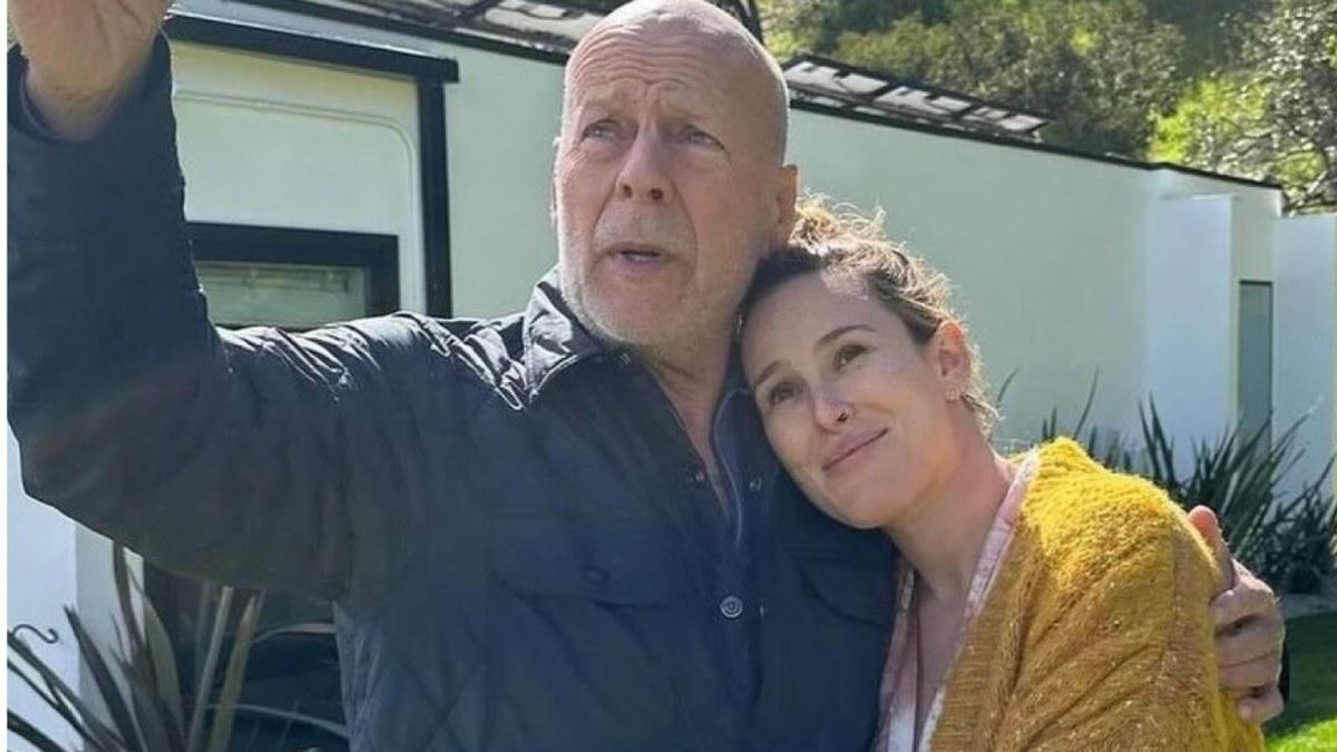 Tallulah Willis junto a su padre, Bruce Willis