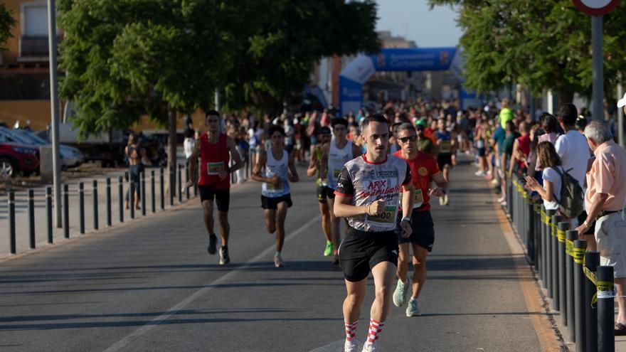 Adrián Villa y Tania Salamanca ganan en la Fuente del Sapo