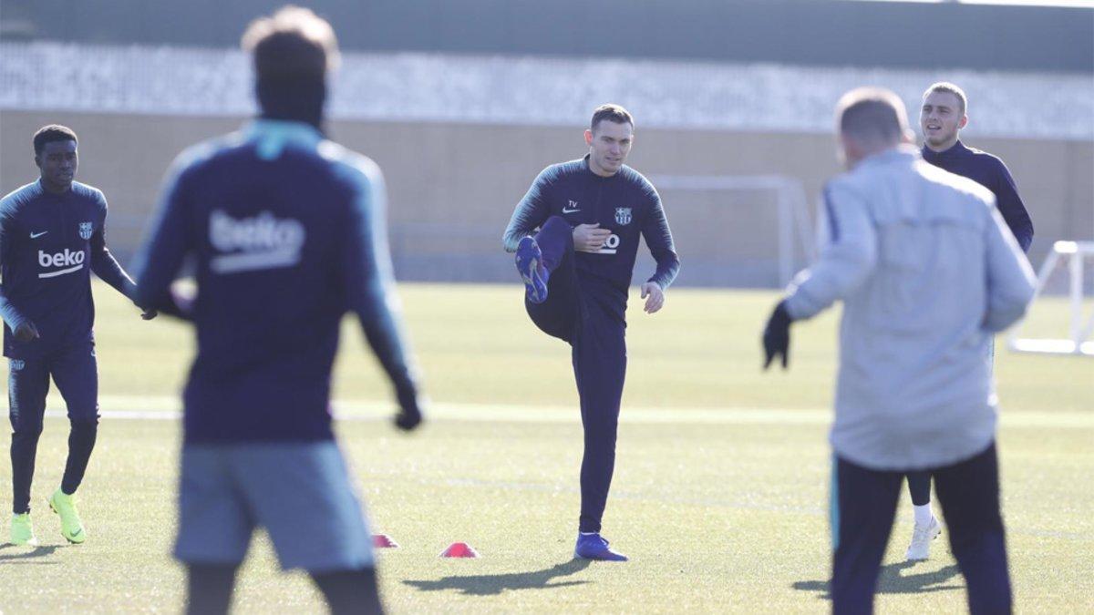 Thomas Vermaelen durante el entrenamiento del FC Barcelona de este viernes