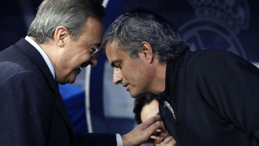 Mourinho: &quot;Florentino me pidió que volviera y limpiara a Casillas, Ramos, Pepe, Marcelo...&quot;