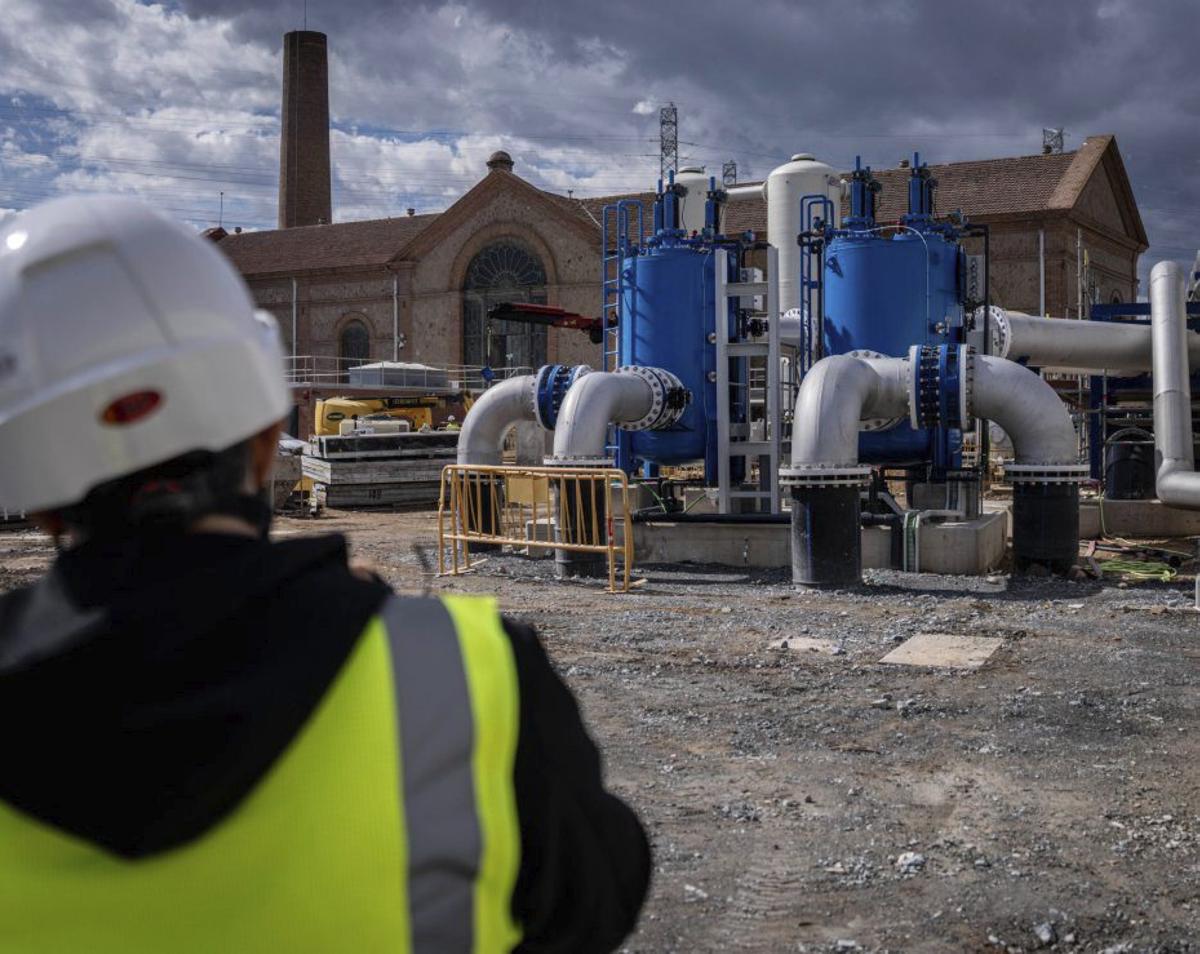 Catalunya regularà l’ús de l’aigua dessalinitzada i regenerada
