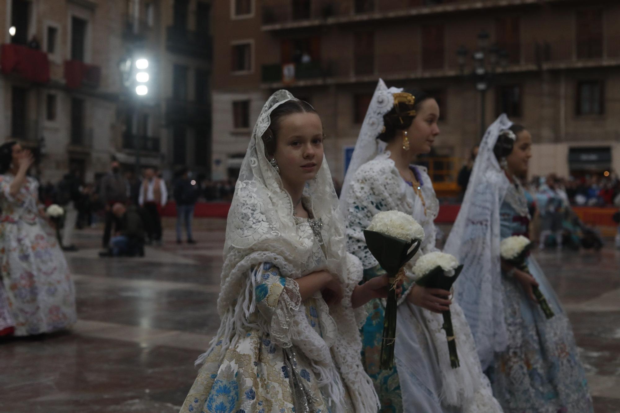 Búscate en el segundo día de ofrenda por la calle de la Paz (entre las 18:00 a las 19:00 horas)