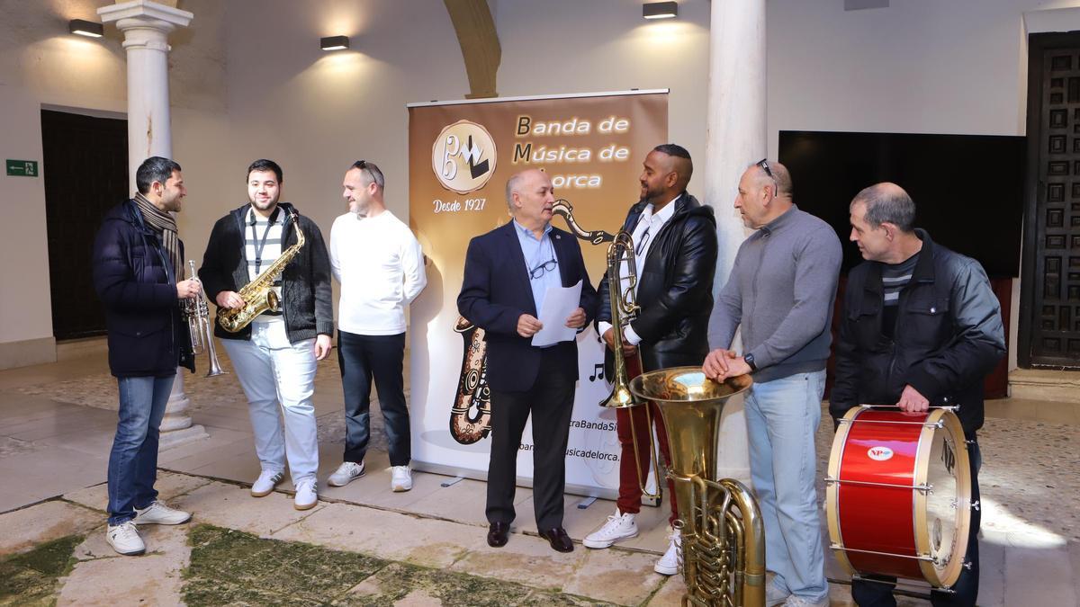 Presentación oficial de la asociación 'Banda de Música de Lorca'.