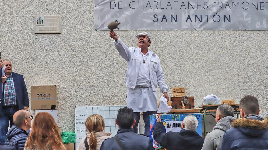 Las fiestas de San Antón en Orihuela recuperan el concurso nacional de charlatanes