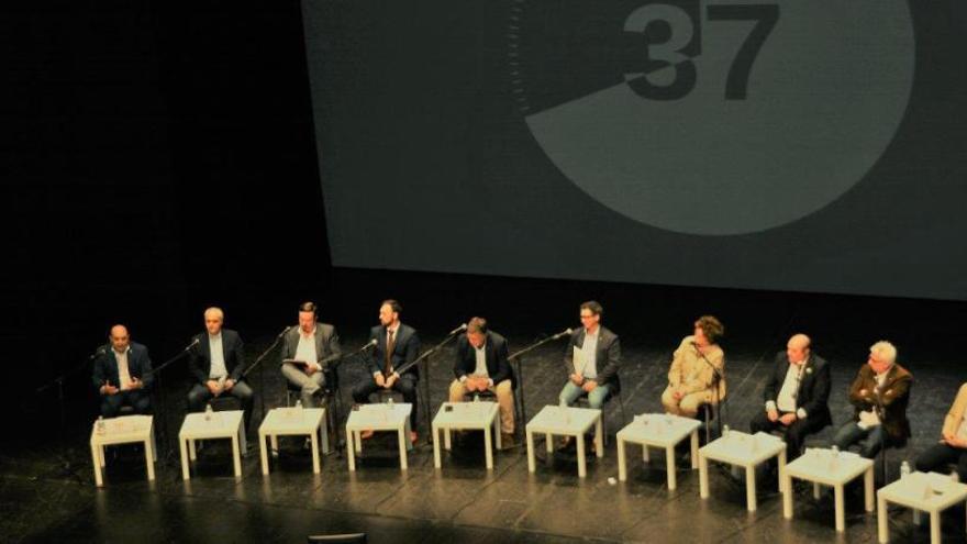 Debate en el Capitol de Cieza