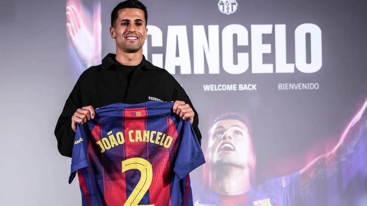 Cancelo, el día de su presentación con el Barça