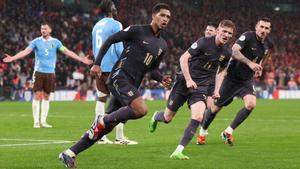Inglaterra, con Bellingham, busca el título de la Eurocopa en Alemania