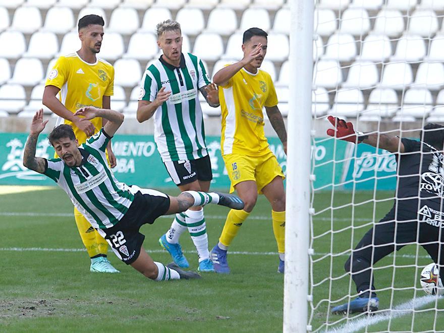 Las imágenes del Córdoba CF-UD San Fernando