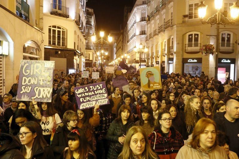 Fotogalería del 8-M en Zaragoza