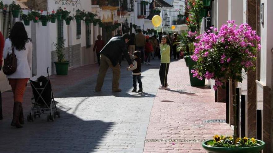 Estepona inaugura la primera fase de remodelación del casco antiguo