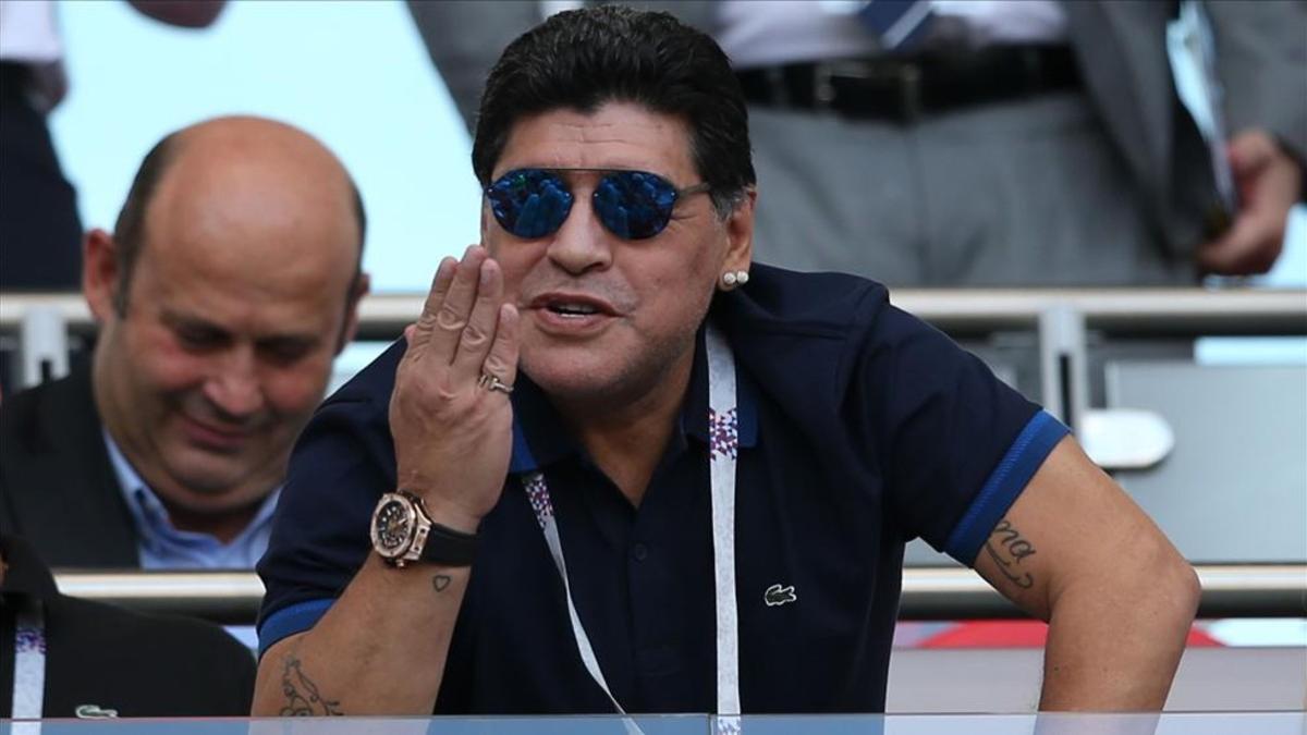 Maradona opinó sobre la elimincación de Uruguay en cuartos