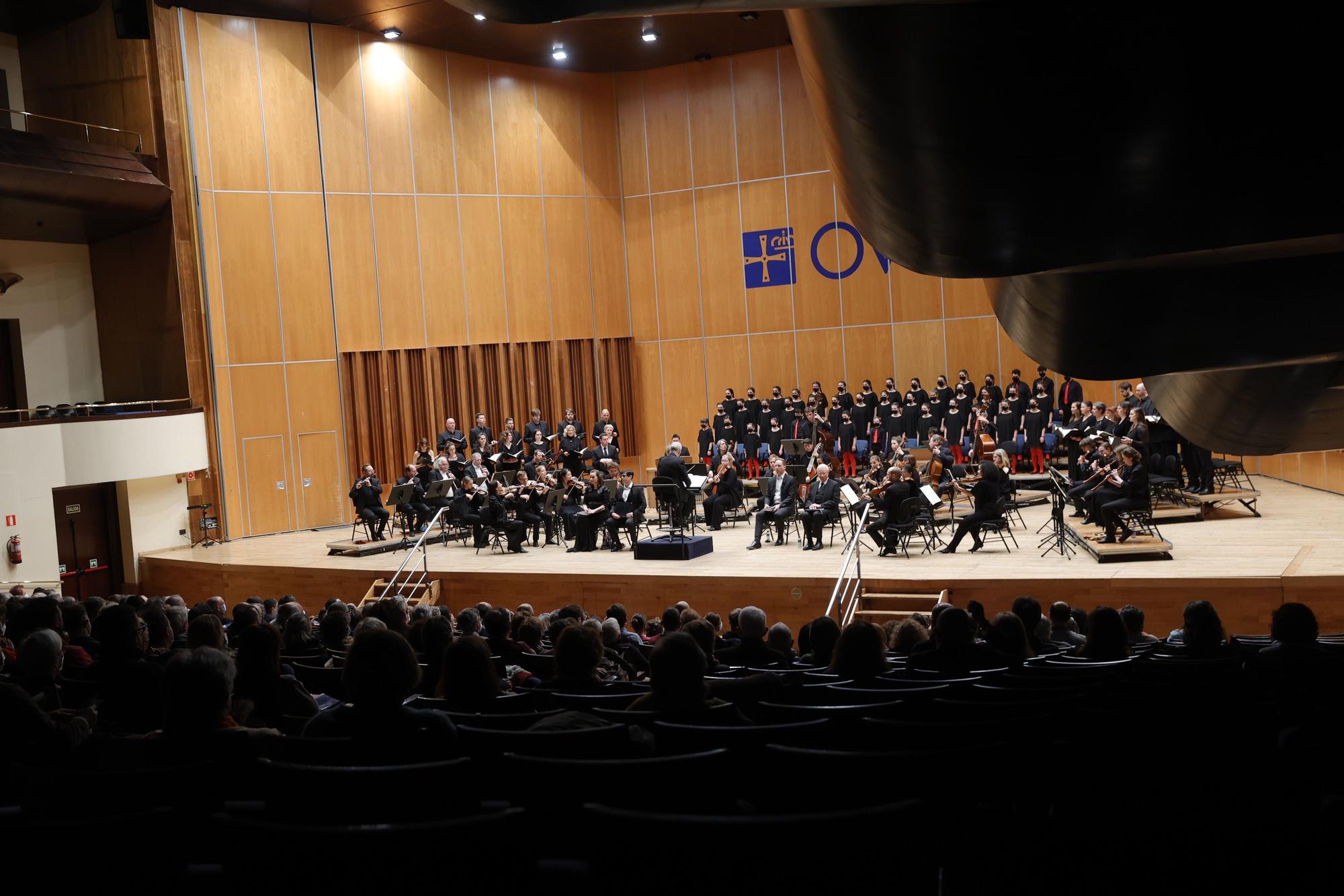 EN IMÁGENES: Concierto del León de Oro en el Auditorio de Oviedo