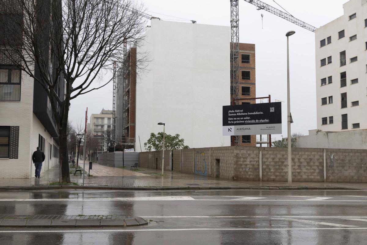 València, Xàtiva CTR Construcción de vivienda nueva solo para alquiler en la calle 25 d'Abril