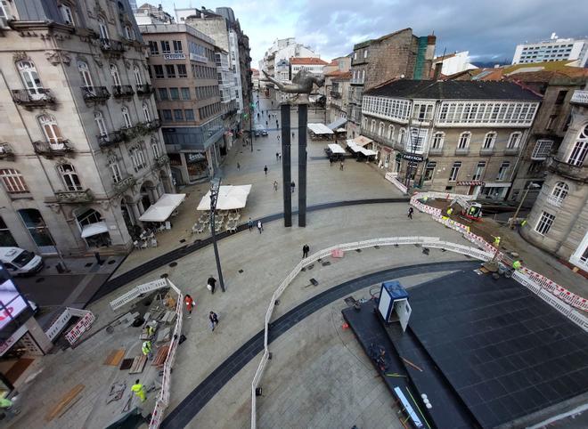 El avance de la nueva Porta do Sol llega hasta su palco