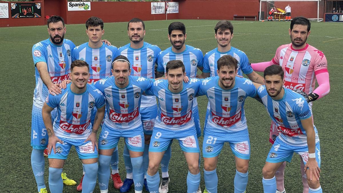 Once inicial del Coria en el Silvestre Carrillo.