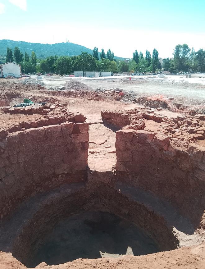 Galería | Así son los restos de los hornos de cal de Los Pelotos de Cáceres