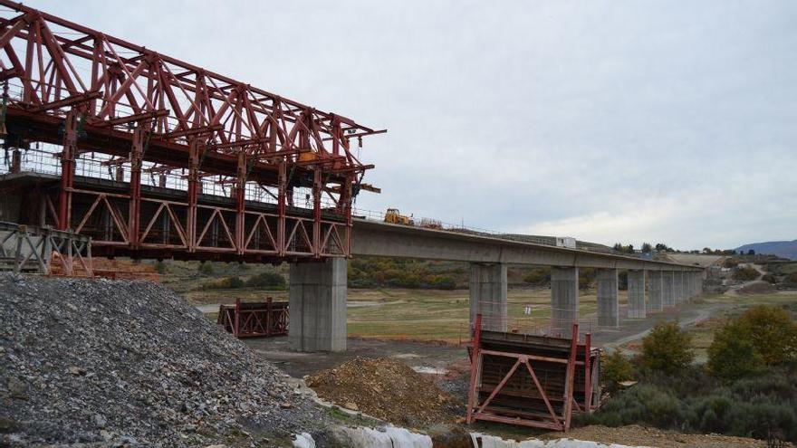 Obras del tramo del AVE de Cernadilla a Pedralba