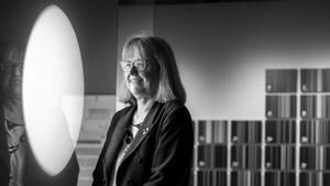 Donna Strickland, premio Nobel de Física, fotografiada en Cosmocaixa