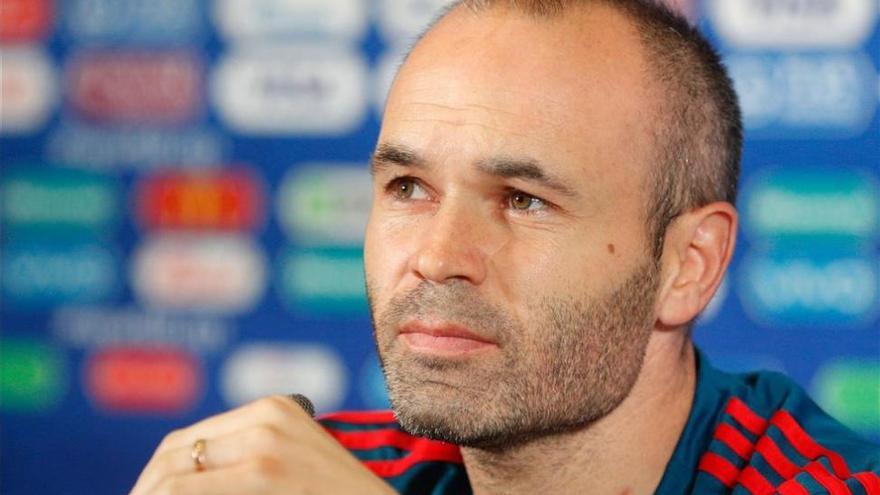 Iniesta: &quot;Soñamos con lo máximo, y eso sería volver a ganar el Mundial&quot;