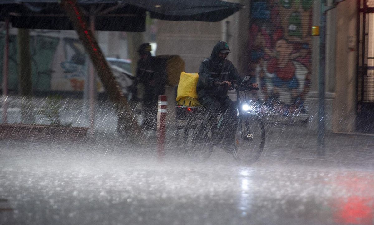 L’arribada d’Alice, la primera gran dana de la tardor, posa en avís tot el Mediterrani per risc de pluges torrencials i inundacions